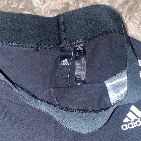 Adidas Biker Shorts - Picture 3 of 5